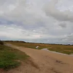 L Ilot De La Baie, Super 4p Face A La Mer, Parking Gratuit, Wifi, Classe 2 Etoiles A Mahon Plage, Baie De Somme