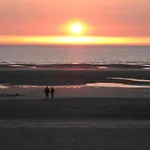 L Ilot De La Baie, Super 4p Face A La Mer, Parking Gratuit, Wifi, Classe 2 Etoiles A Mahon Plage, Baie De Somme